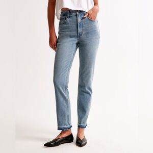 A&F Ultra High Rise Ankle Straight Jean in Medium Let Down Hem